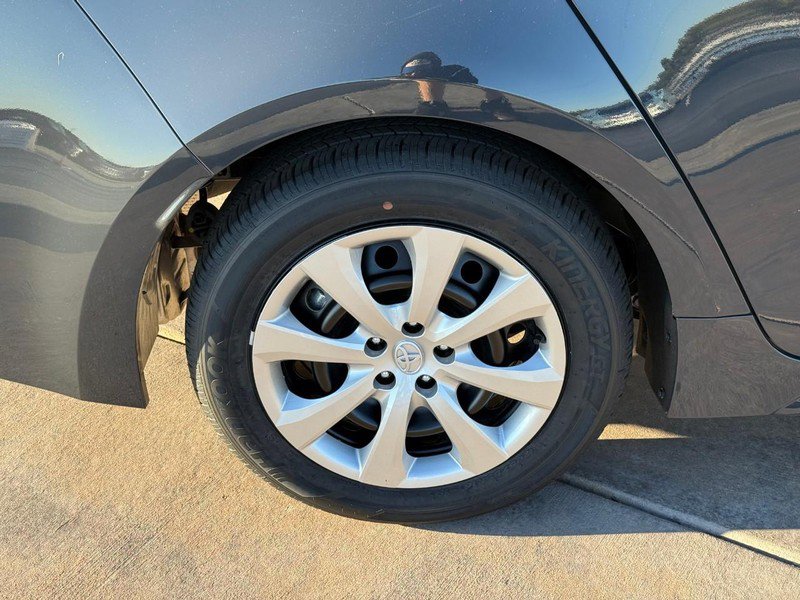 Certified 2025 Toyota Corolla LE image 7