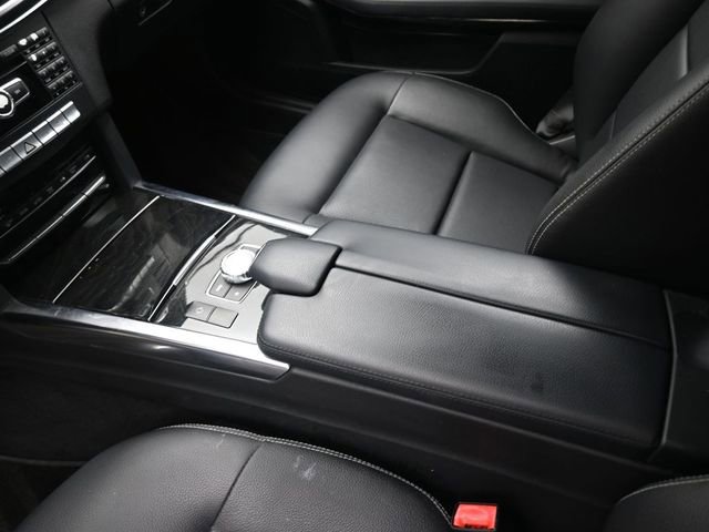 Used 2014 Mercedes-Benz E 350 Sedan image 31