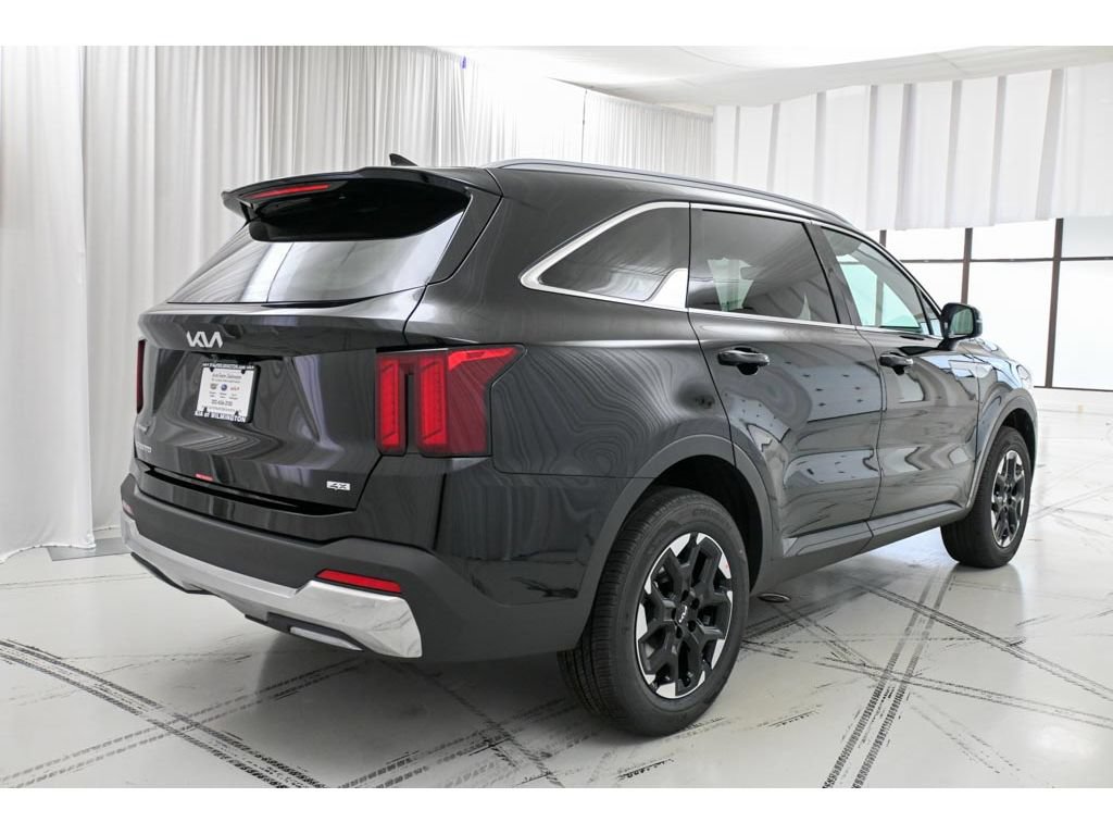 New 2026 Kia Sorento S AWD/4WD image 7