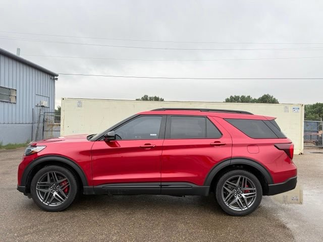 Used 2025 Ford Explorer ST w/ Sun And Sound Package AWD/4WD image 8