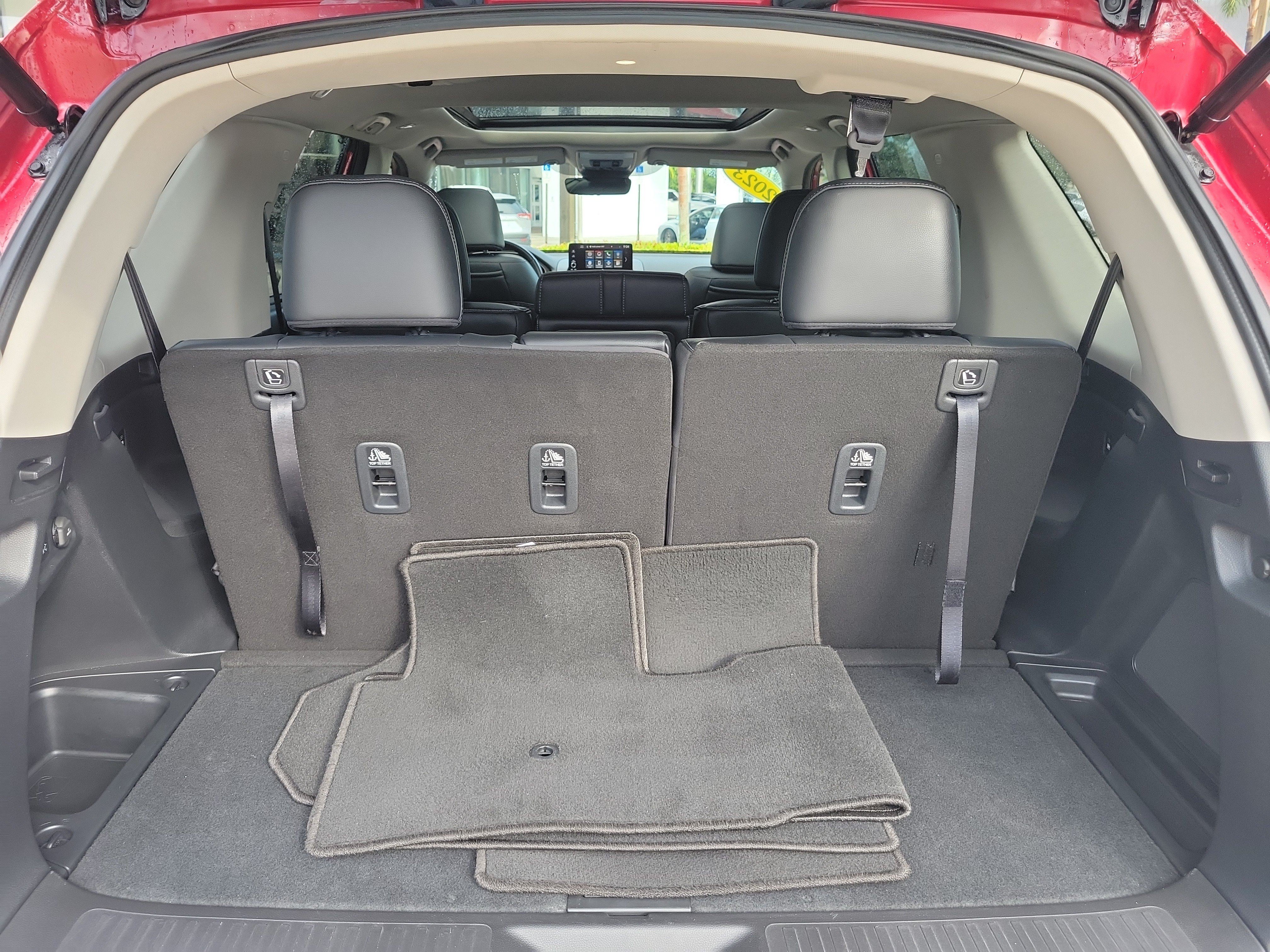 Used 2023 Honda Pilot Elite image 11