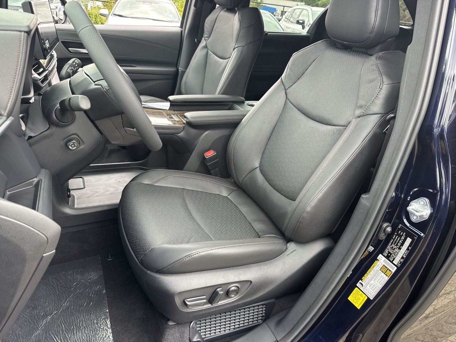 New 2026 Toyota Sienna Platinum AWD/4WD image 21