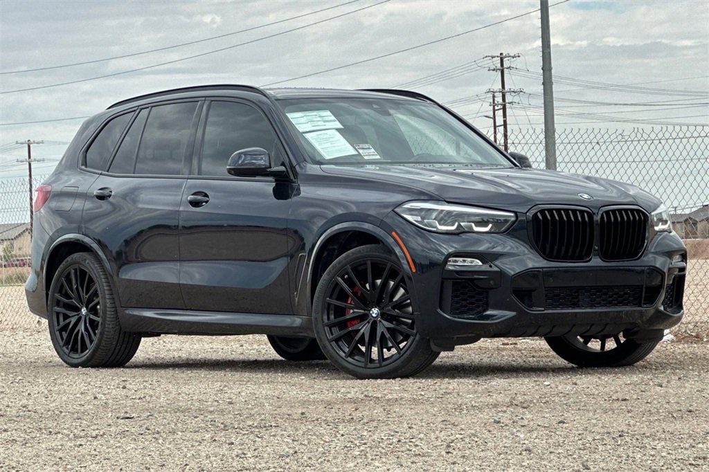 Used 2021 BMW X5 sDrive40i w/ M Sport Package image 2
