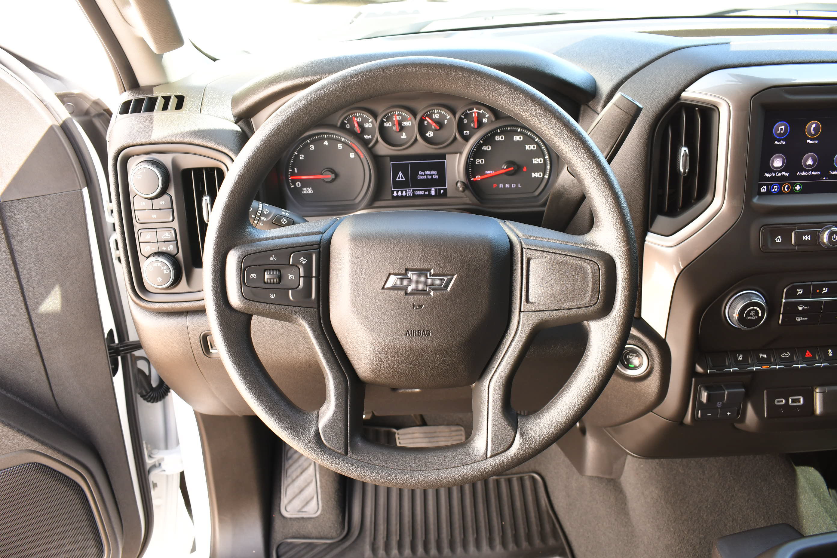 Used 2025 Chevrolet Silverado 2500 Custom w/ Custom Value Package AWD/4WD image 12