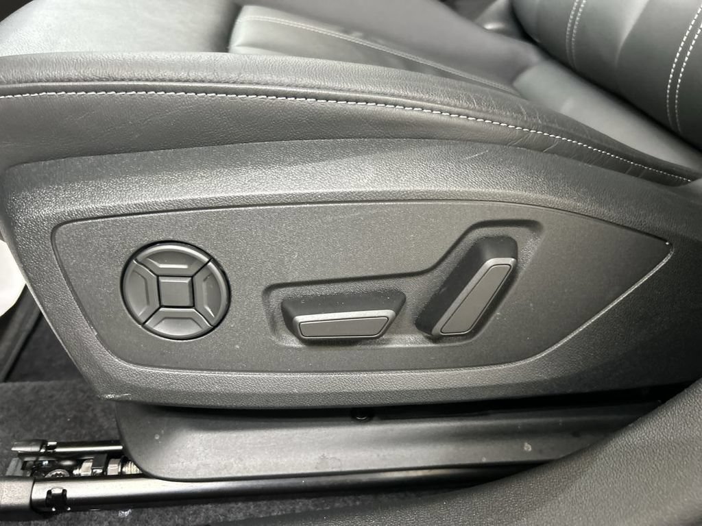 Certified 2025 Audi A3 2.0T Premium w/ Convenience Package AWD/4WD image 11