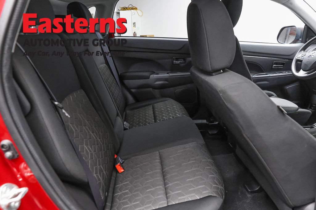 Used 2025 Mitsubishi Outlander Sport ES AWD/4WD image 22
