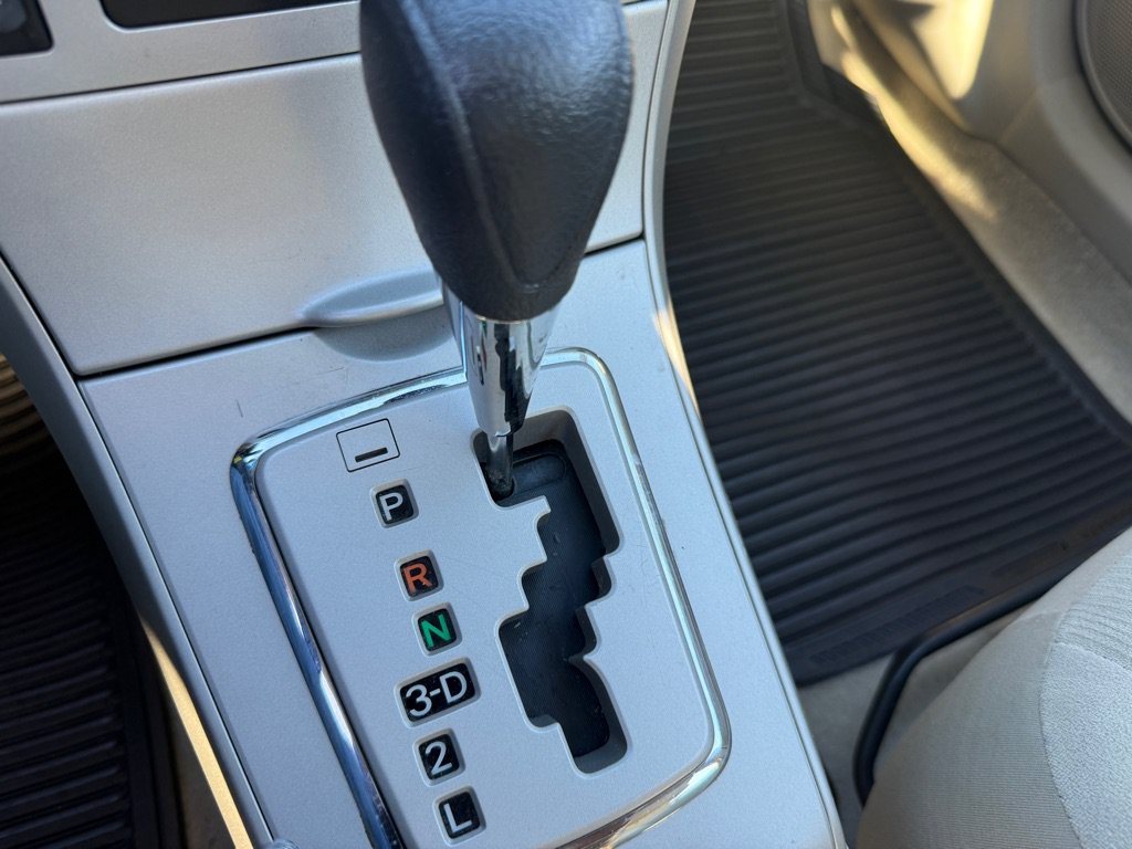 Used 2013 Toyota Corolla LE w/ Premium Pkg FWD image 15