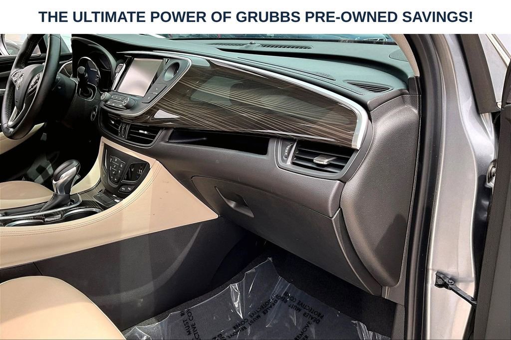 Used 2020 Buick Envision Essence FWD image 21