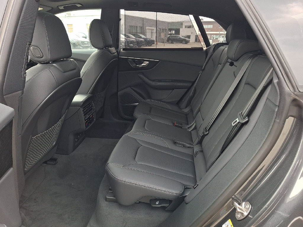 New 2026 Audi Q8 Premium Plus AWD/4WD image 7