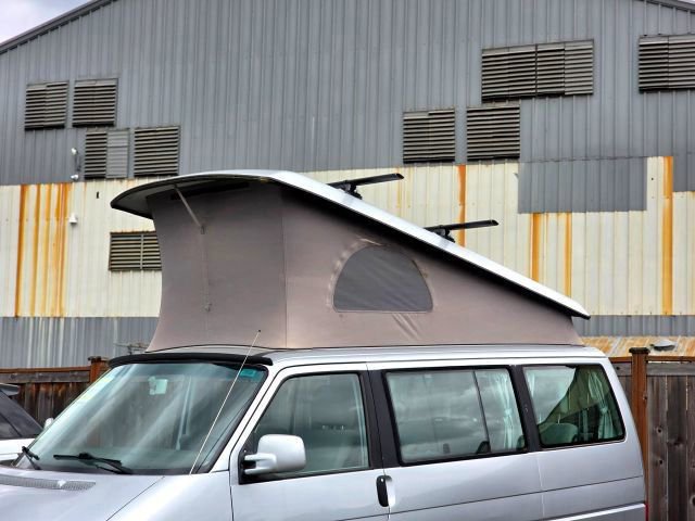 Used 2002 Volkswagen Eurovan MV FWD image 9