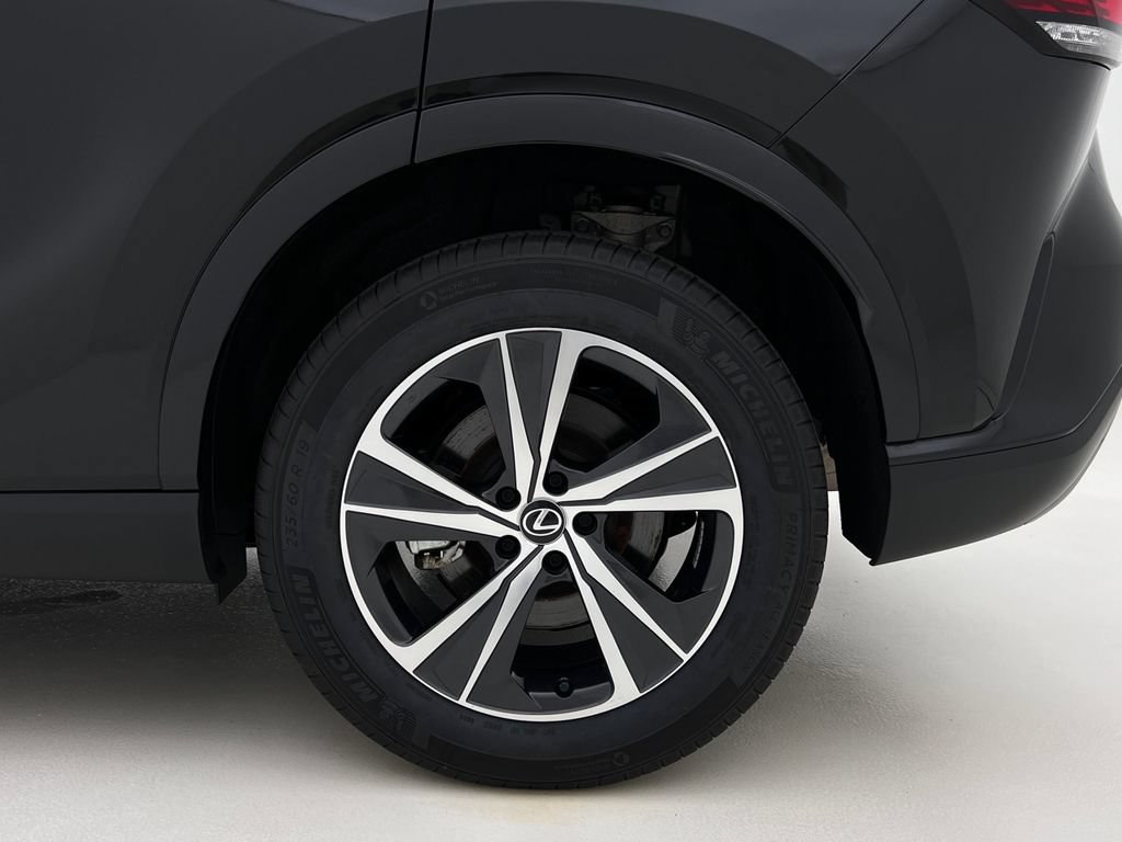 Certified 2023 Lexus RX 350 Premium w/ Accessory Package AWD/4WD image 28