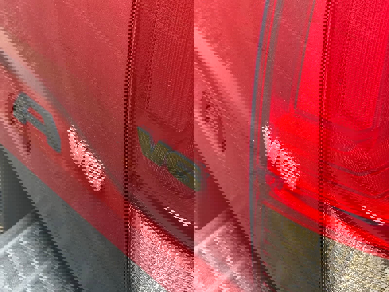 Used 2017 Toyota Tacoma TRD Off-Road w/ Tow Package image 12