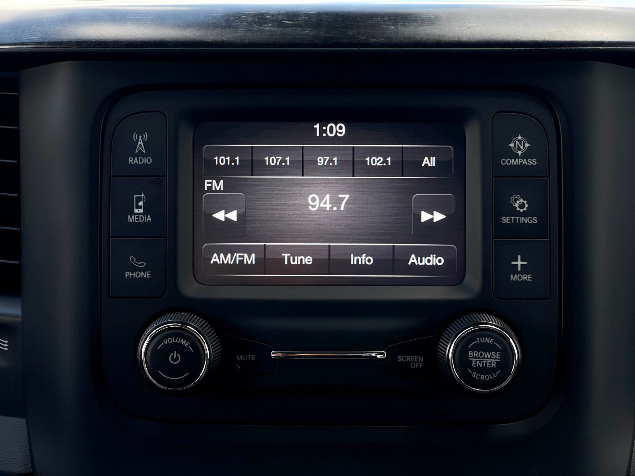 Used 2020 RAM 2500 Big Horn AWD/4WD image 19
