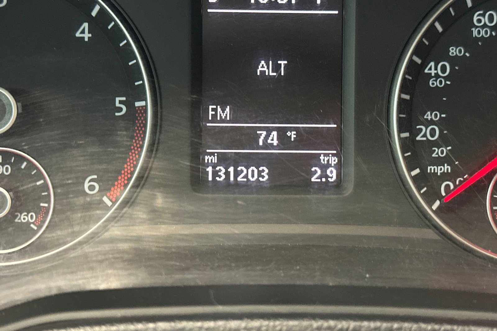 Used 2013 Volkswagen Passat TDI SEL Premium image 22