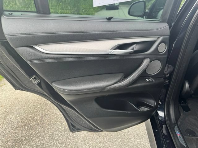 Used 2015 BMW X6 xDrive35i AWD/4WD image 11