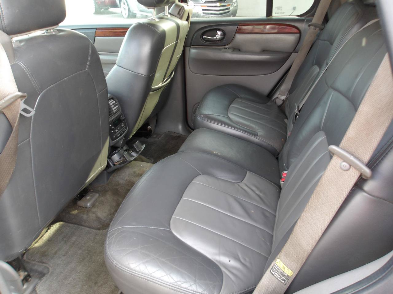 Used 2004 GMC Envoy SLT w/ Preferred Equipment Group AWD/4WD image 10