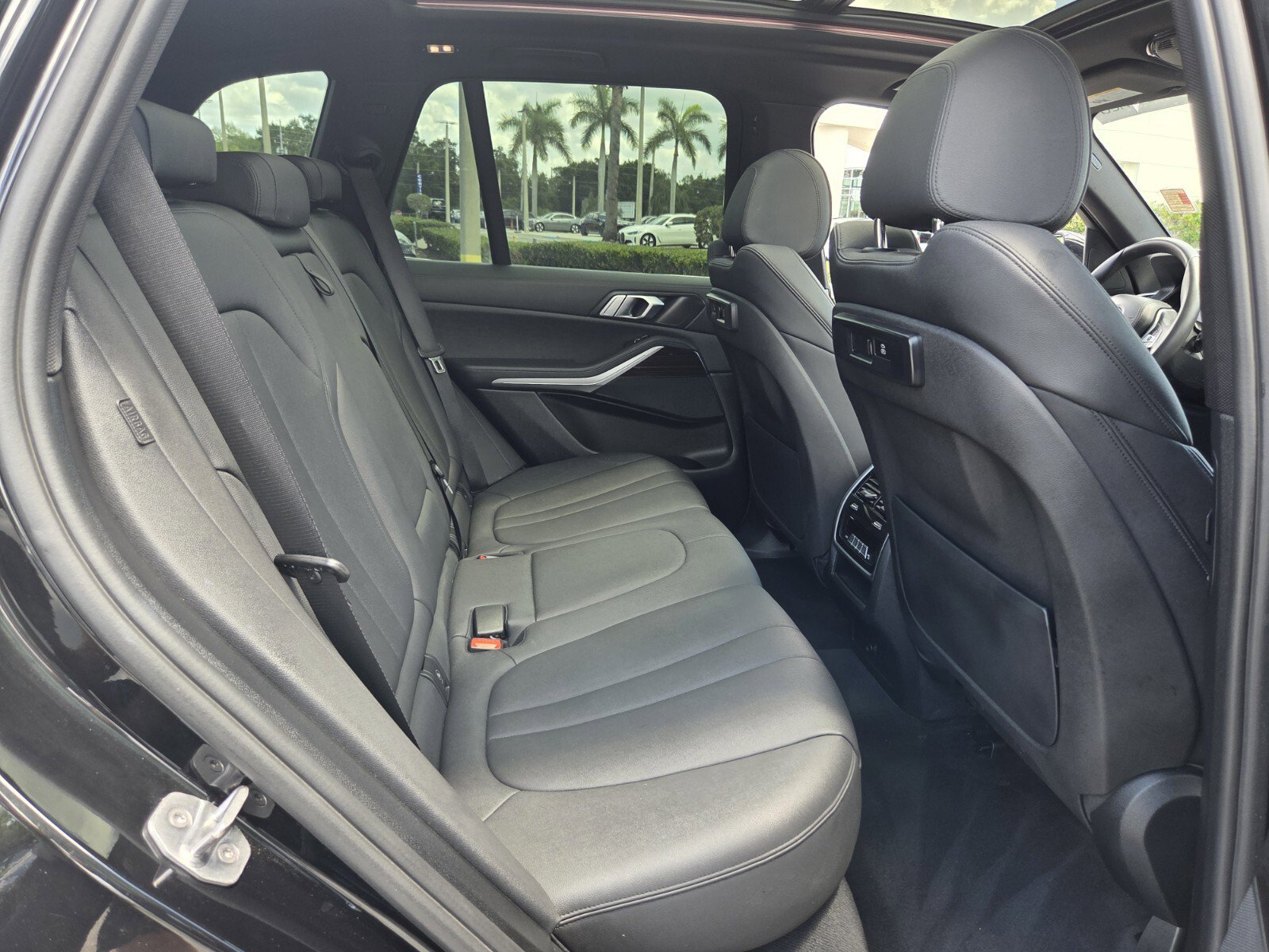 Used 2020 BMW X5 sDrive40i w/ Premium Package RWD image 16