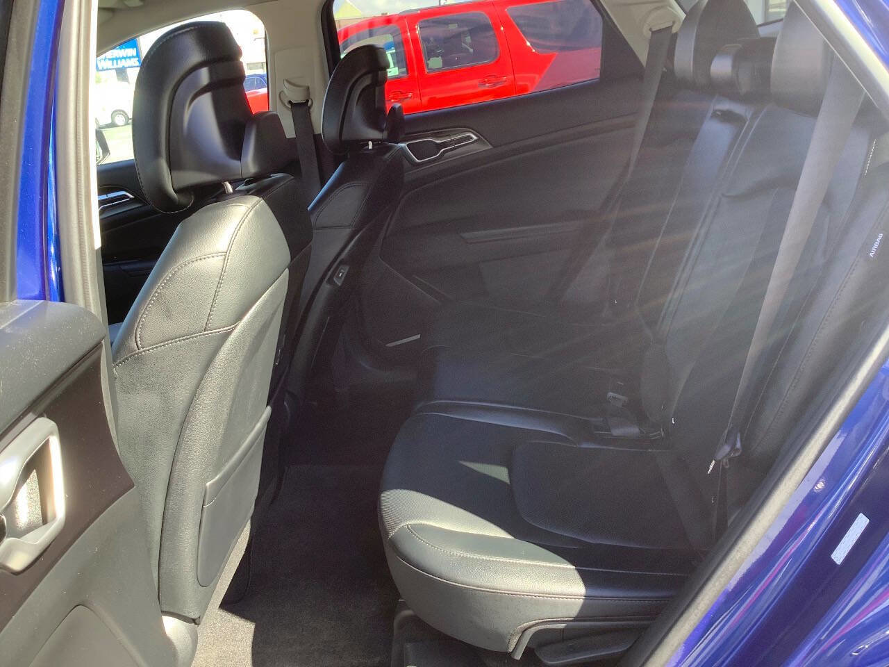 Used 2024 Kia Sportage EX image 30