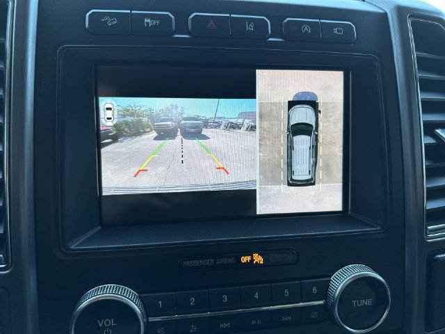 Used 2018 Ford Expedition Max Platinum AWD/4WD image 18