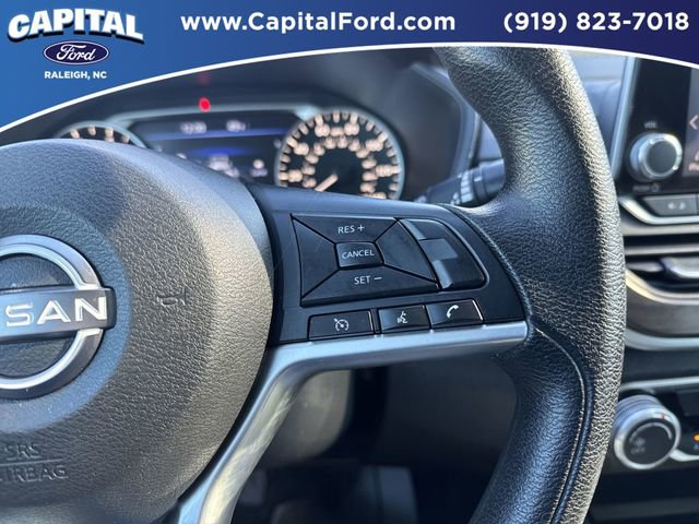 Used 2024 Nissan Altima 2.5 SV image 22