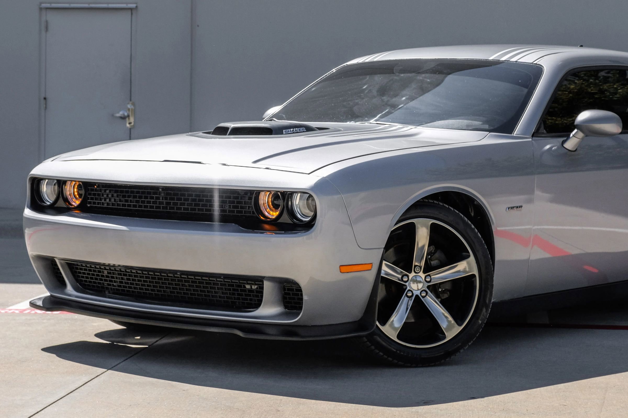 Used 2016 Dodge Challenger R/T Plus image 7