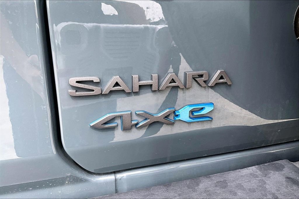 Certified 2025 Jeep Wrangler Unlimited Sahara w/ Safety Group image 24