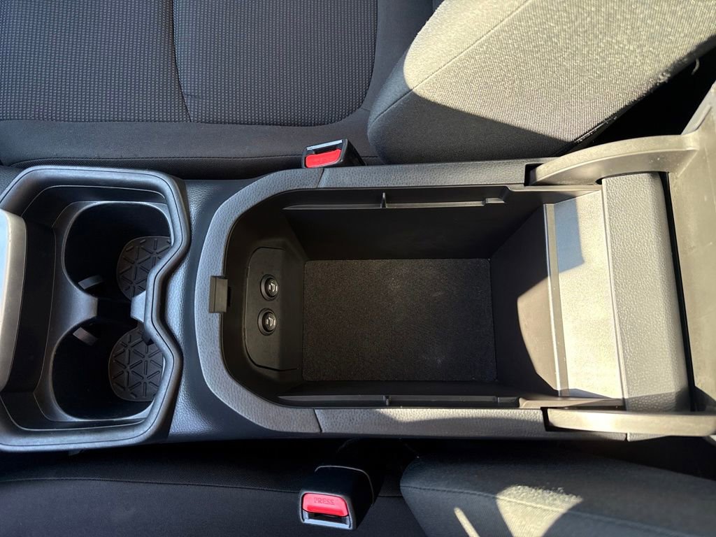 Used 2019 Toyota RAV4 LE w/ All Weather Liner Package image 26