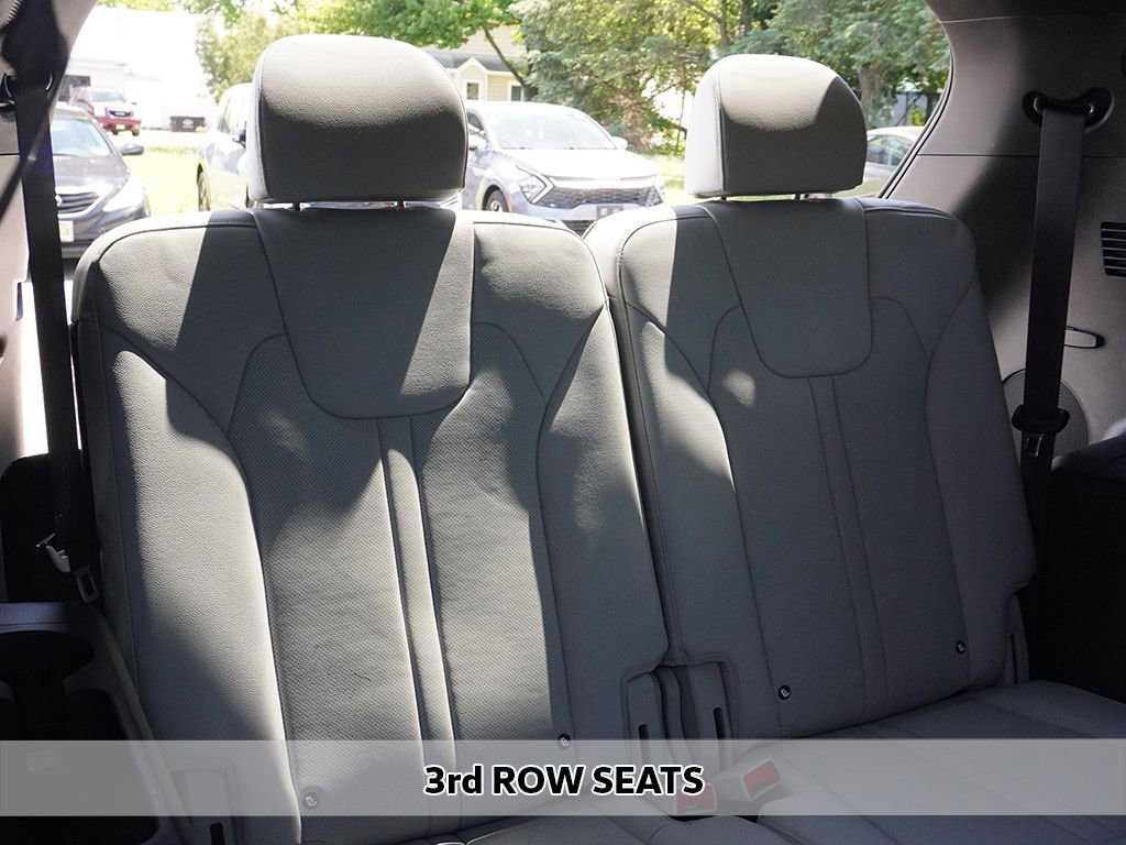 Used 2025 Kia Sorento SX Prestige AWD/4WD image 12