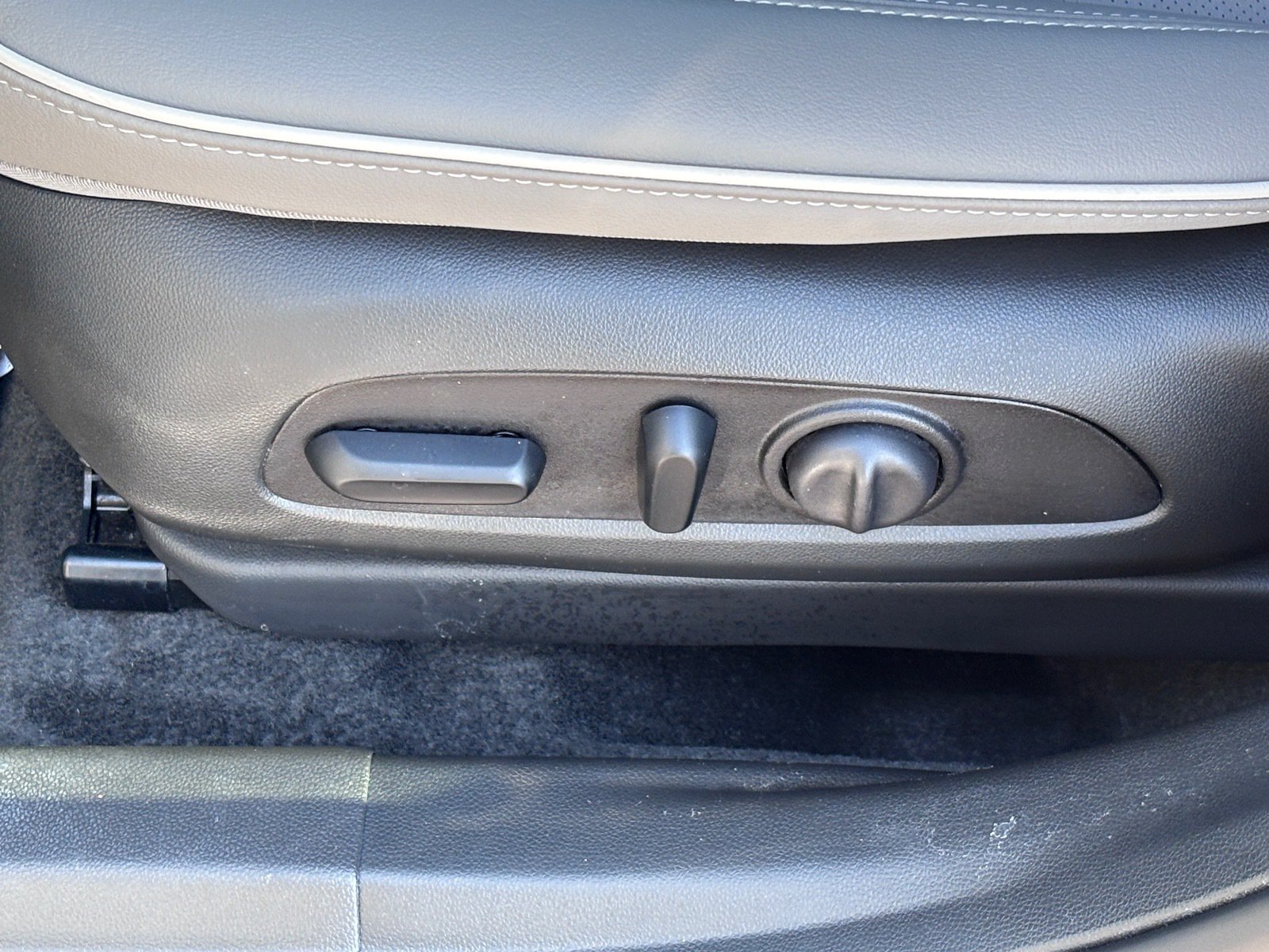 Certified 2026 Buick Envista Avenir FWD image 16