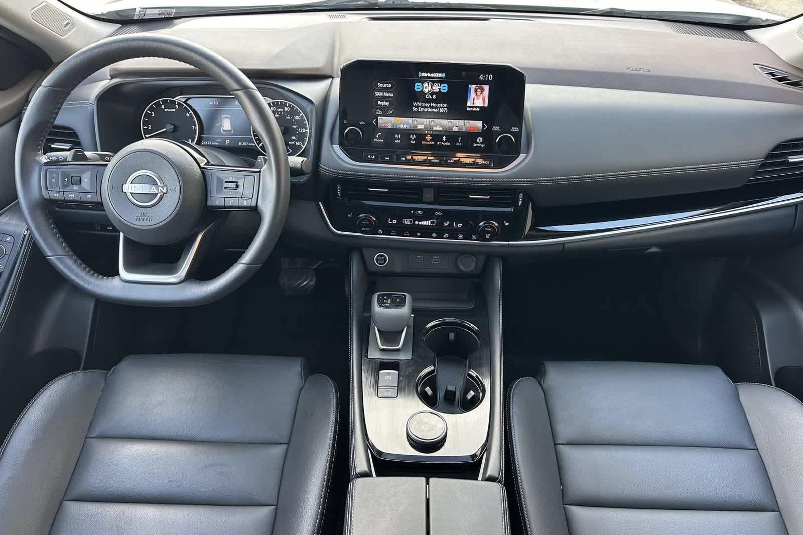 Used 2023 Nissan Rogue SL w/ SL Premium Package AWD/4WD image 3