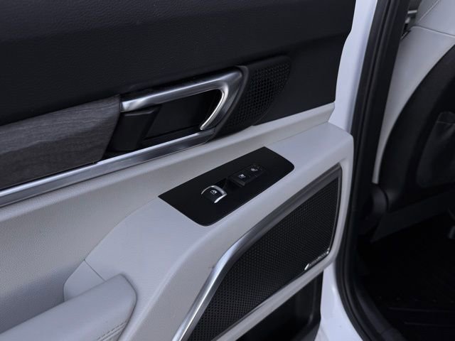 Used 2021 Kia Telluride SX w/ SX Prestige Package image 35