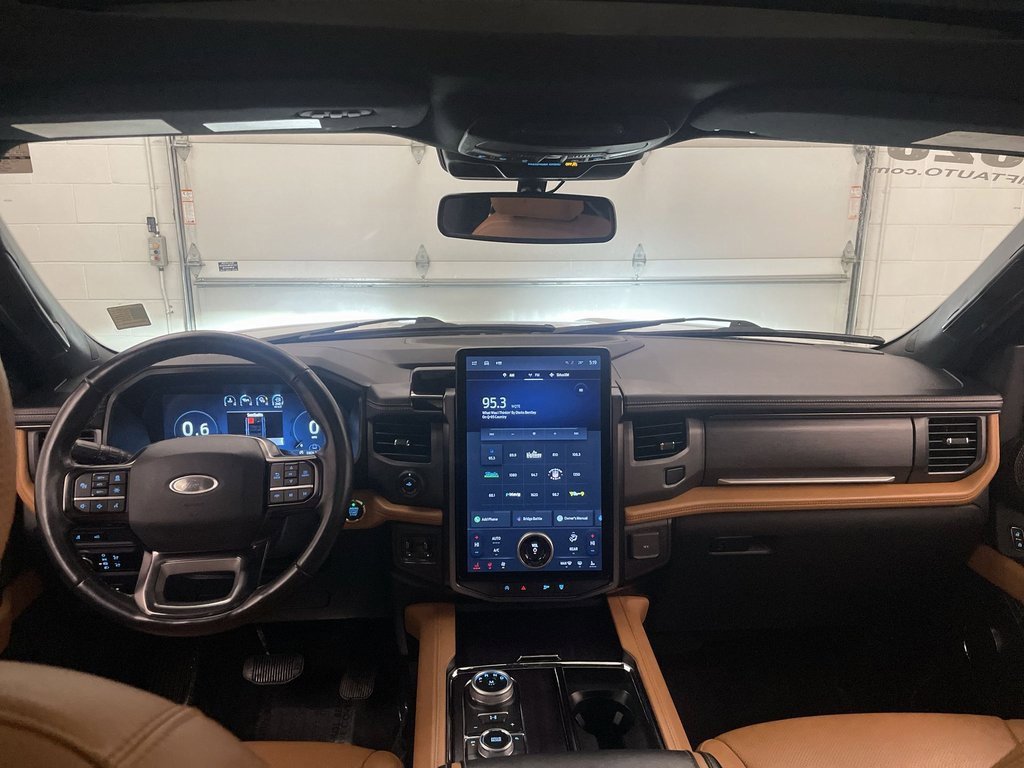 Used 2023 Ford Expedition Platinum image 15