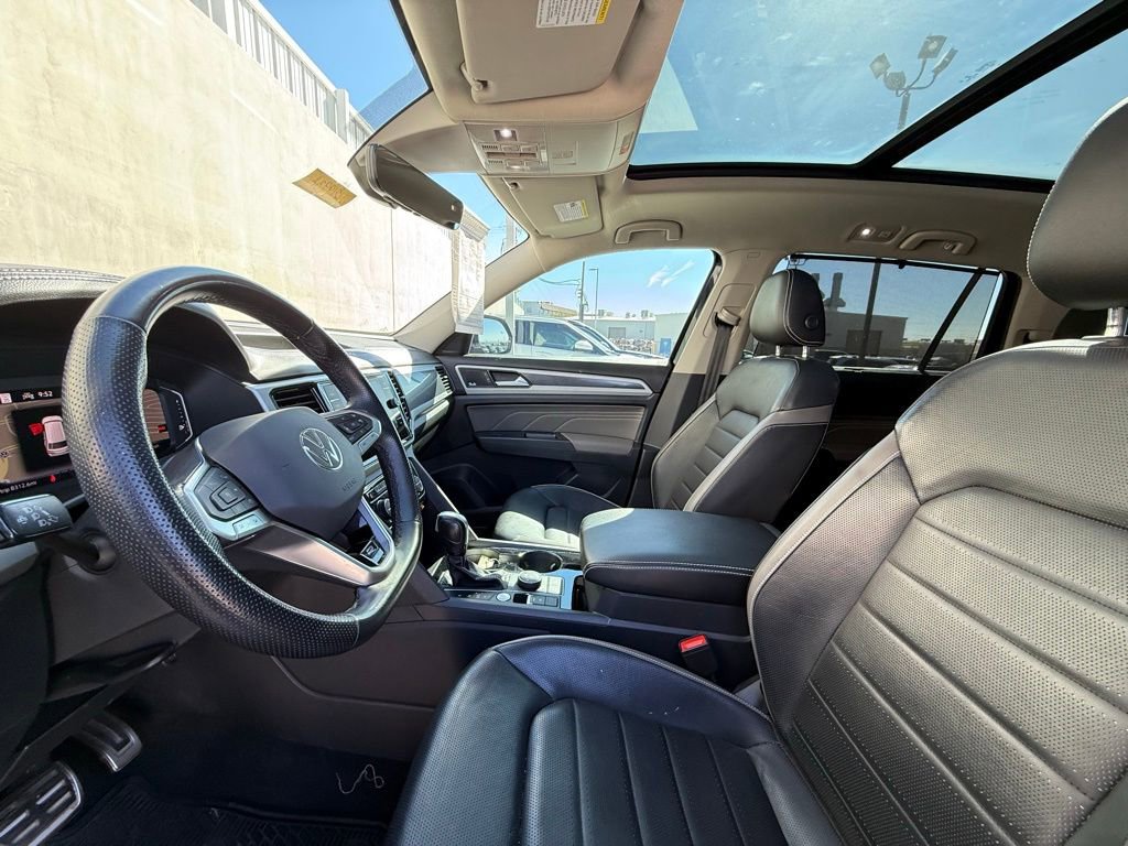 Used 2023 Volkswagen Atlas SEL Premium image 6
