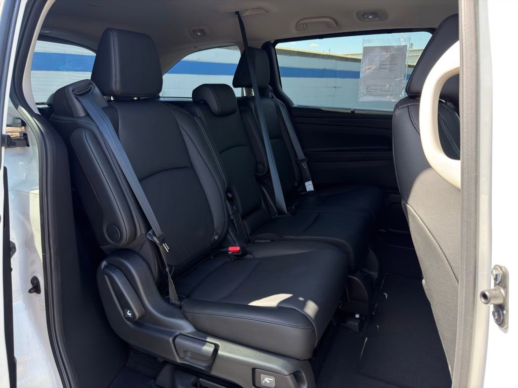 Certified 2026 Honda Odyssey EX-L image 23