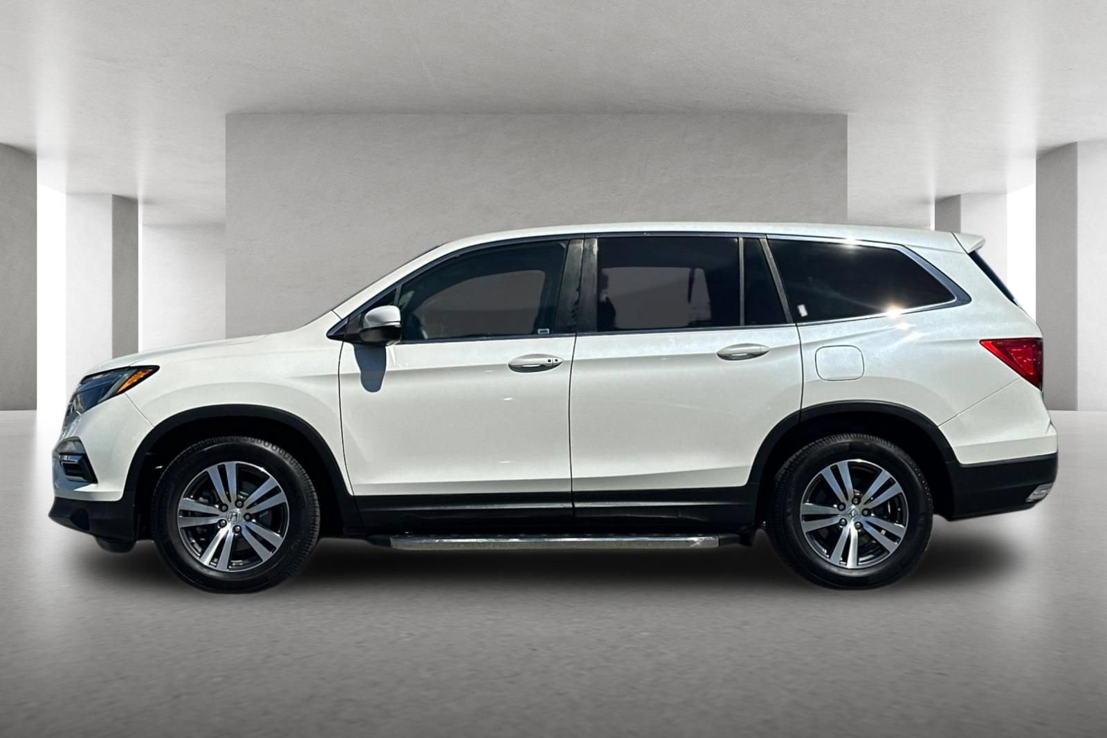 Used 2017 Honda Pilot EX-L image 7