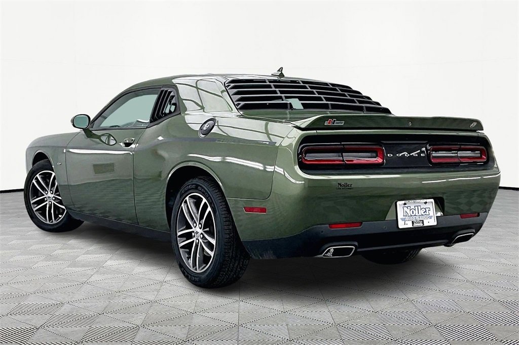 Used 2018 Dodge Challenger GT image 13
