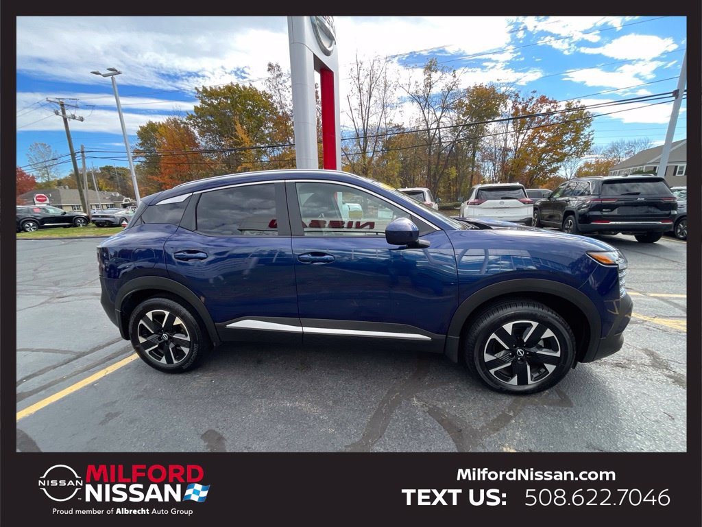 Certified 2025 Nissan Kicks SV w/ SV Premium Package AWD/4WD image 6