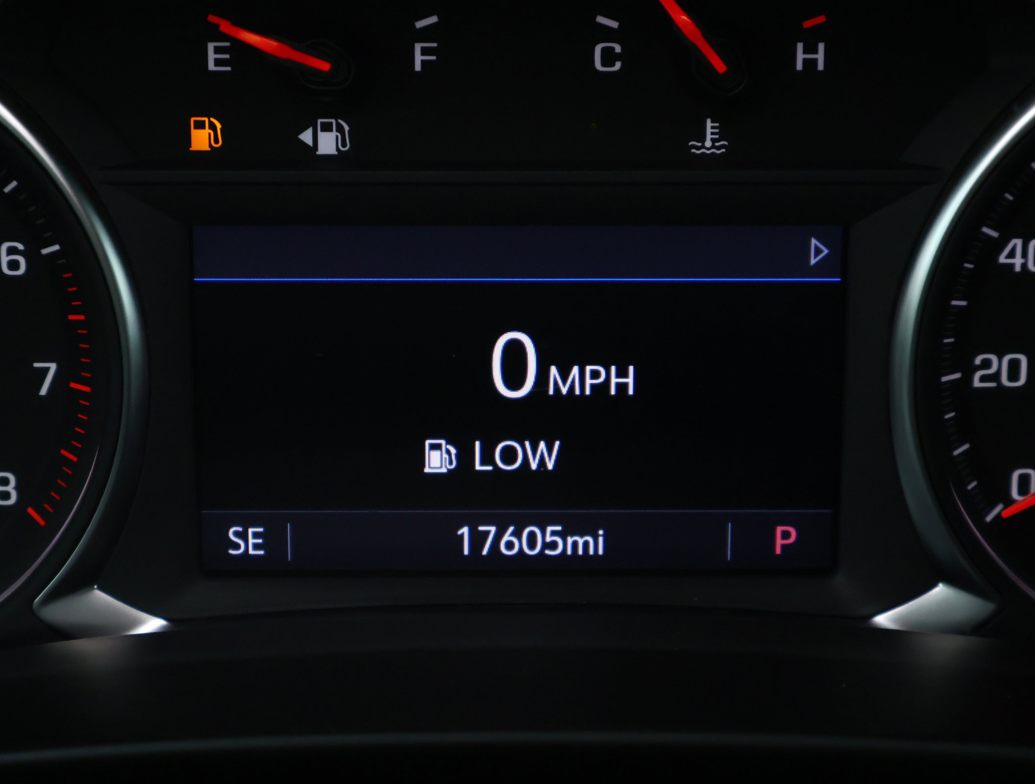 Used 2024 Chevrolet Blazer LT w/ Convenience Package FWD image 4