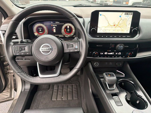 Used 2021 Nissan Rogue Platinum AWD/4WD image 19