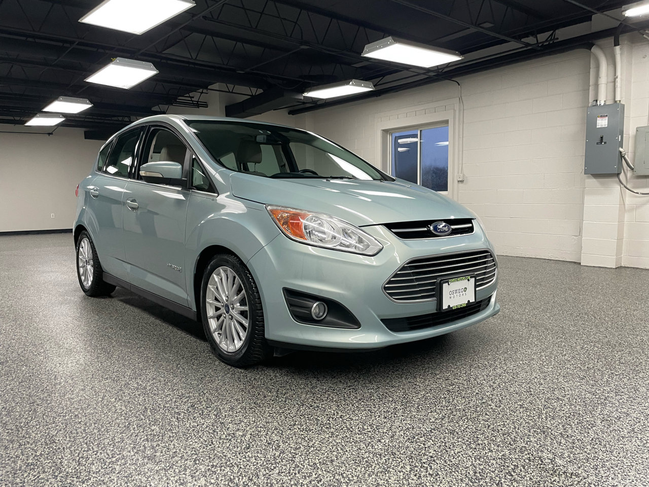 Used 2013 Ford C-MAX SEL image 2