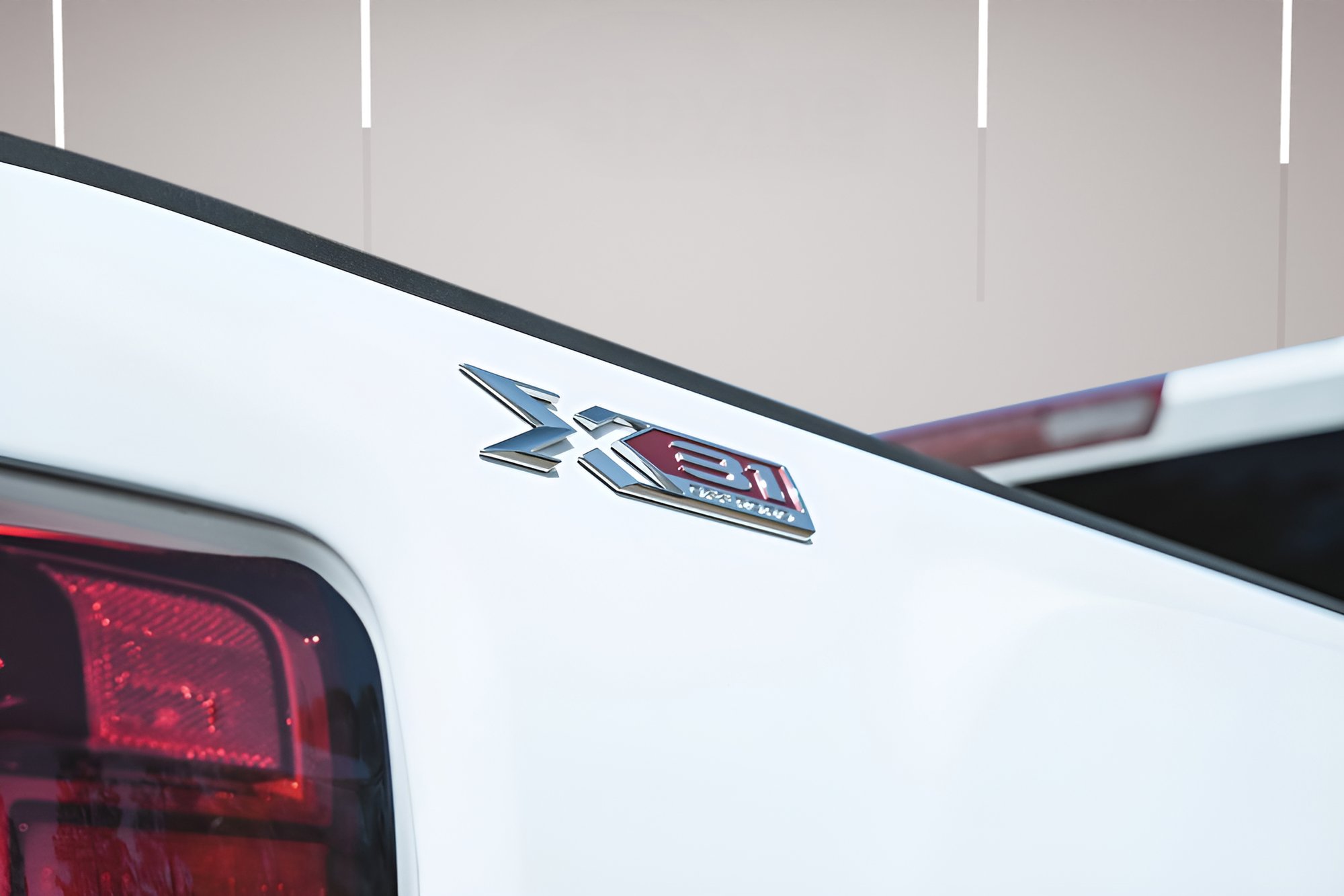 Used 2024 GMC Sierra 2500 SLE w/ SLE Convenience Package image 11