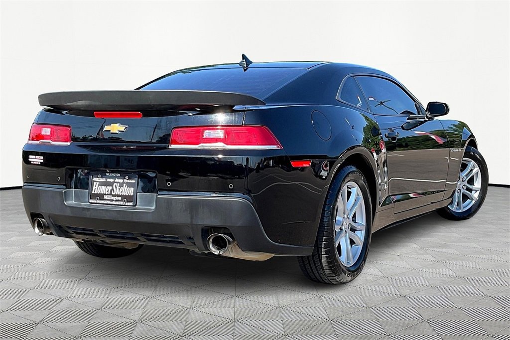 Used 2015 Chevrolet Camaro LT w/ Rear Vision Package image 12