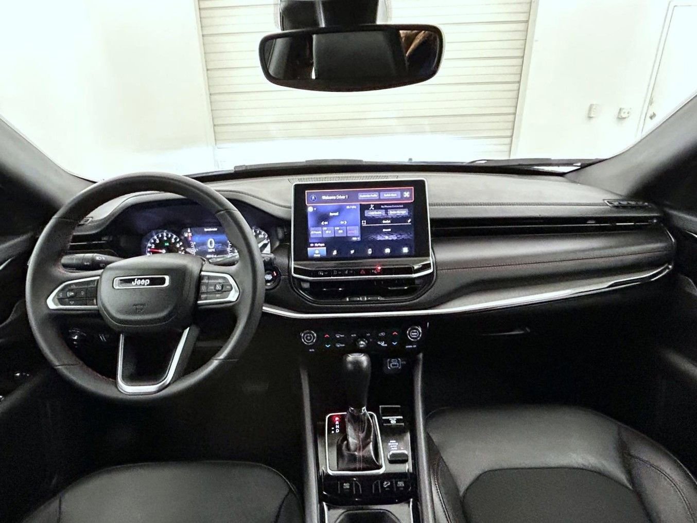 Used 2024 Jeep Compass Trailhawk image 13