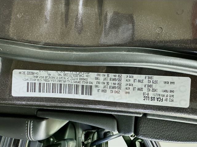 Used 2018 Jeep Grand Cherokee Limited image 30