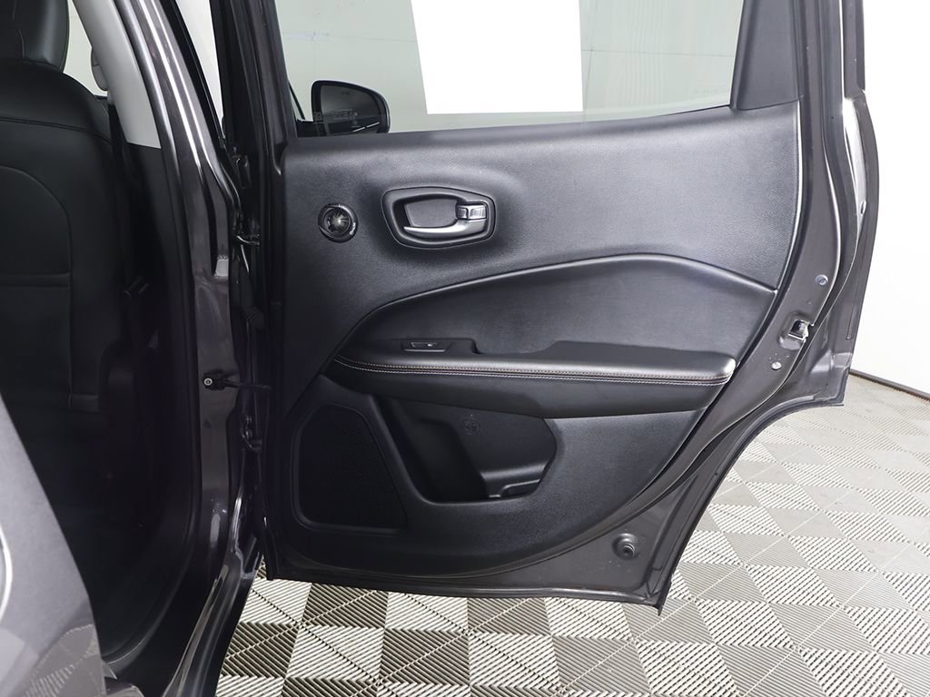 Used 2019 Jeep Compass Latitude w/ Popular Equipment Group image 23