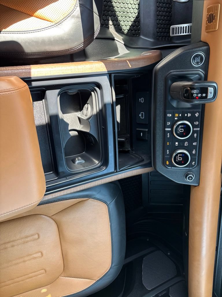 Used 2021 Land Rover Defender 110 X AWD/4WD image 18