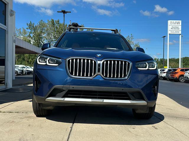 Used 2024 BMW X3 xDrive30i w/ Premium Package AWD/4WD image 2