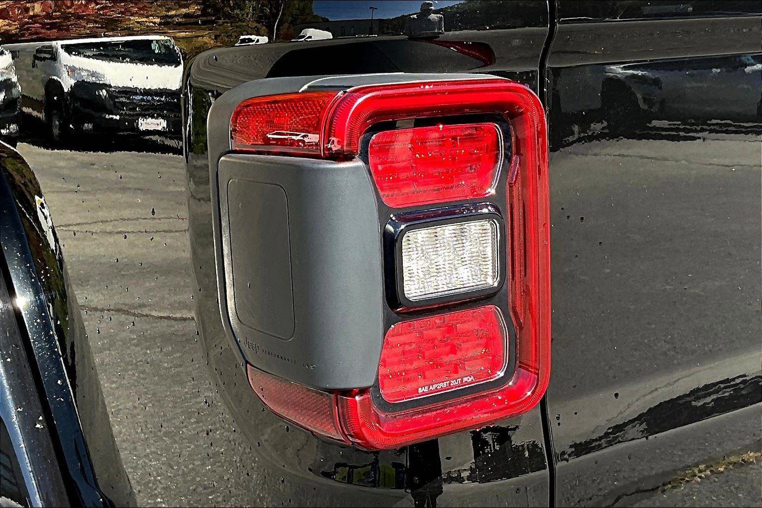 Used 2020 Jeep Gladiator Rubicon image 31