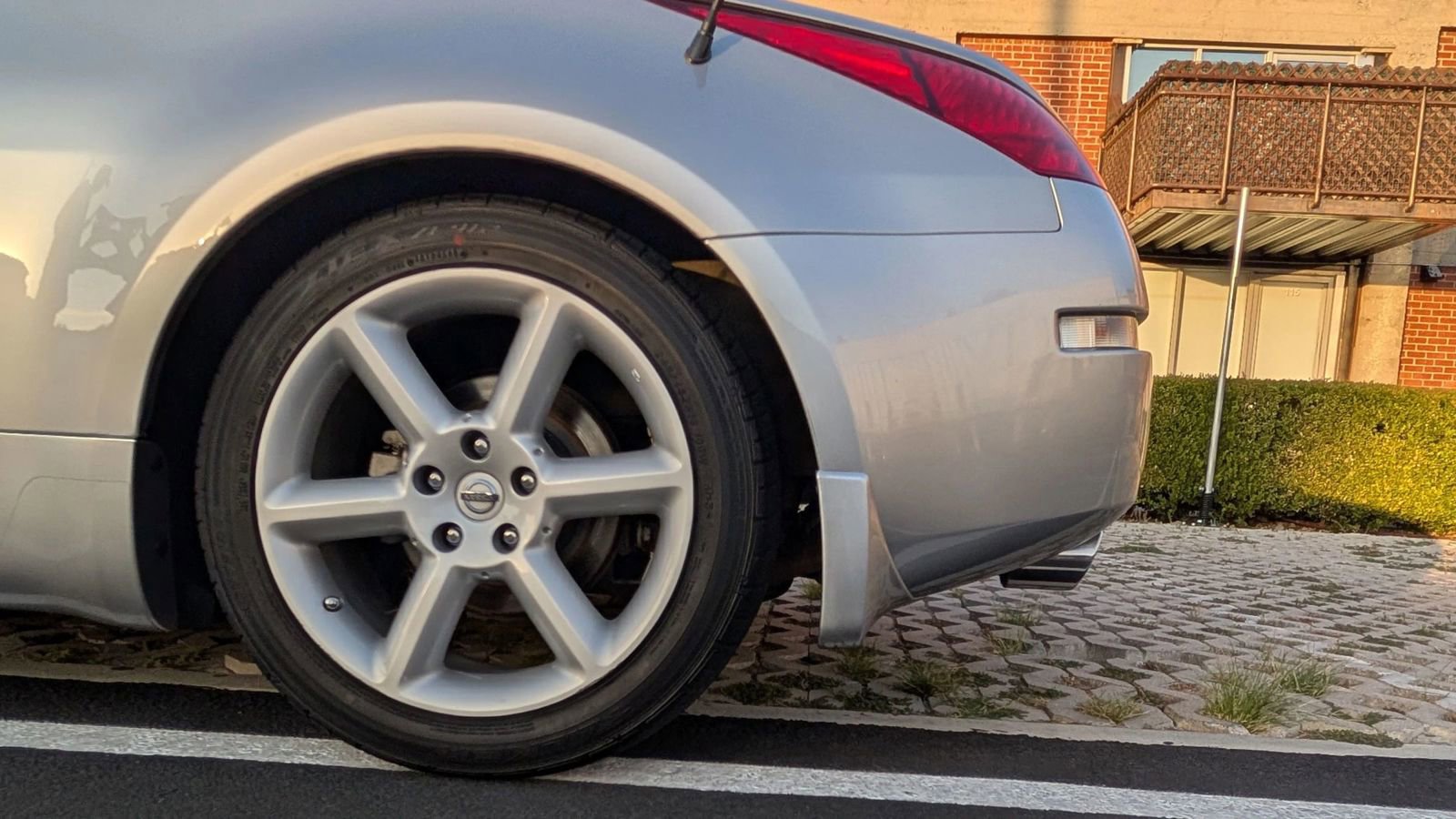 Used 2003 Nissan 350Z Touring image 7