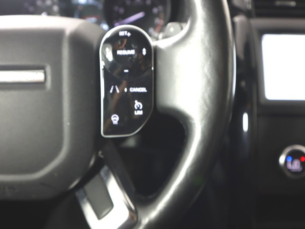 Used 2020 Land Rover Discovery SE AWD/4WD image 18